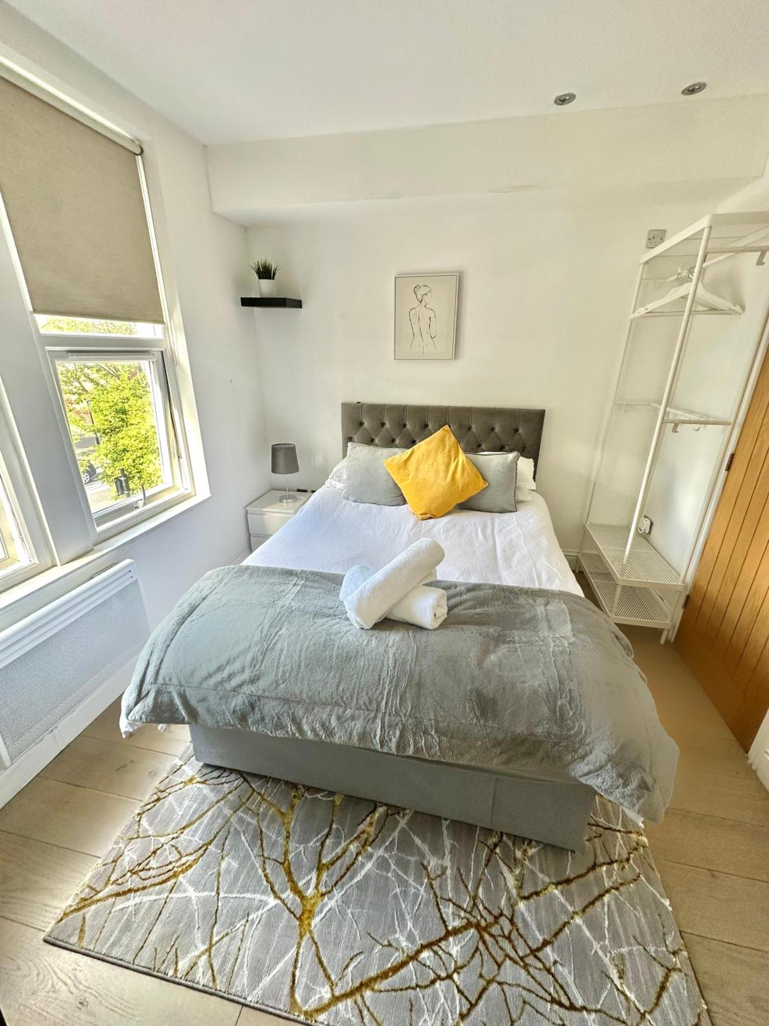 לונדון Cosy En-Suite Room In Stratford מראה חיצוני תמונה